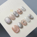 Dollynail 顯白修飾手型手工訂製穿戴甲。Dollynail skin-flattering premium handmade press-on nails set.