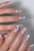 Dollynail 經典百搭不挑穿搭手工穿戴甲。Dollynail classic and versatile premium handmade press-on nails