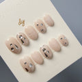 Dollynail 日常百搭精緻手工穿戴甲。Dollynail versatile handmade press-on nails for everyday wear.