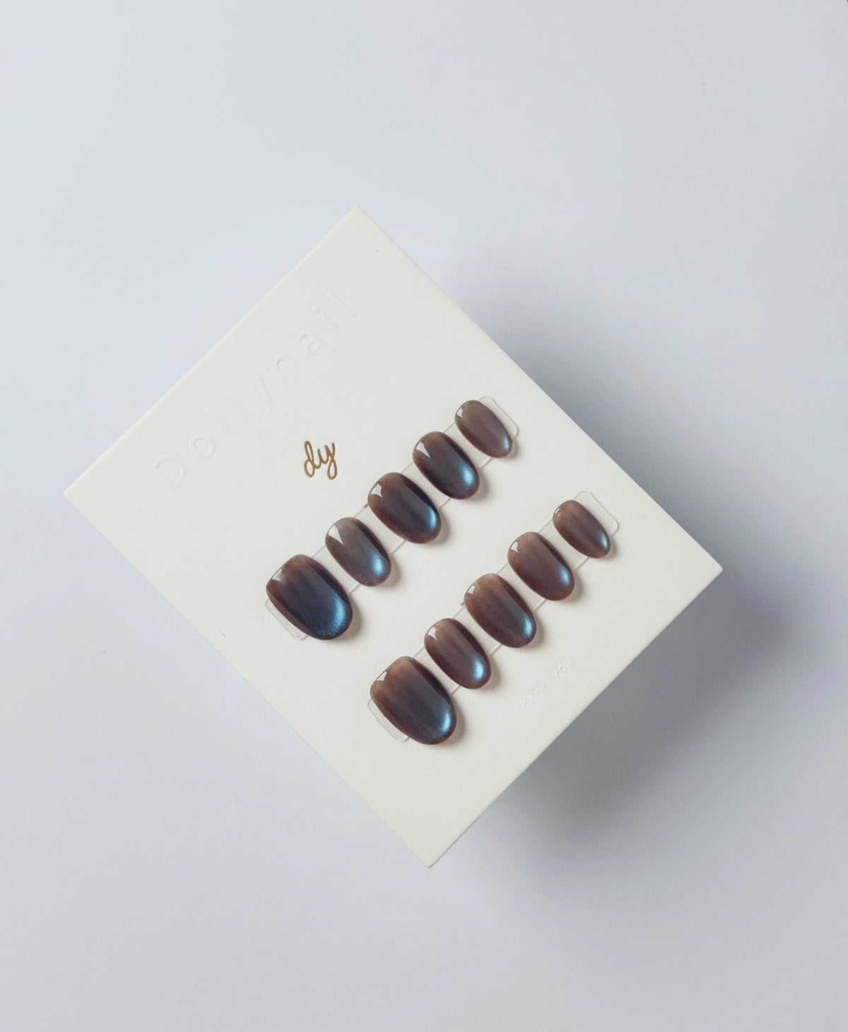 blueberry chocolate cat eyes Press ons