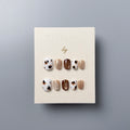 Dollynail 經典百搭不挑穿搭手工穿戴甲。Dollynail classic and versatile premium handmade press-on nails.