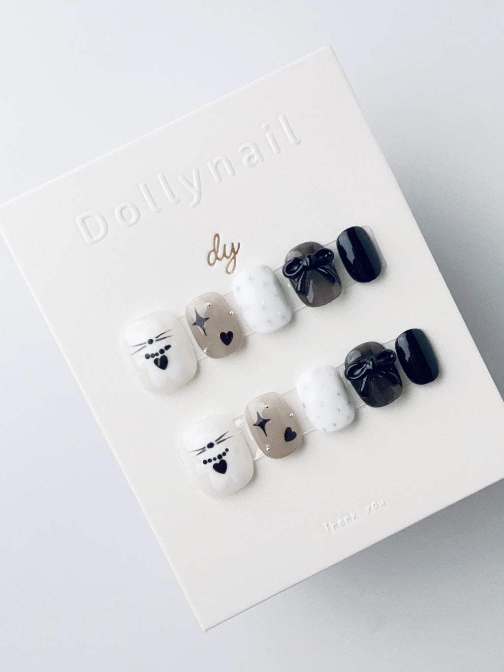 Cherie Cat & Bow | Press on nails
