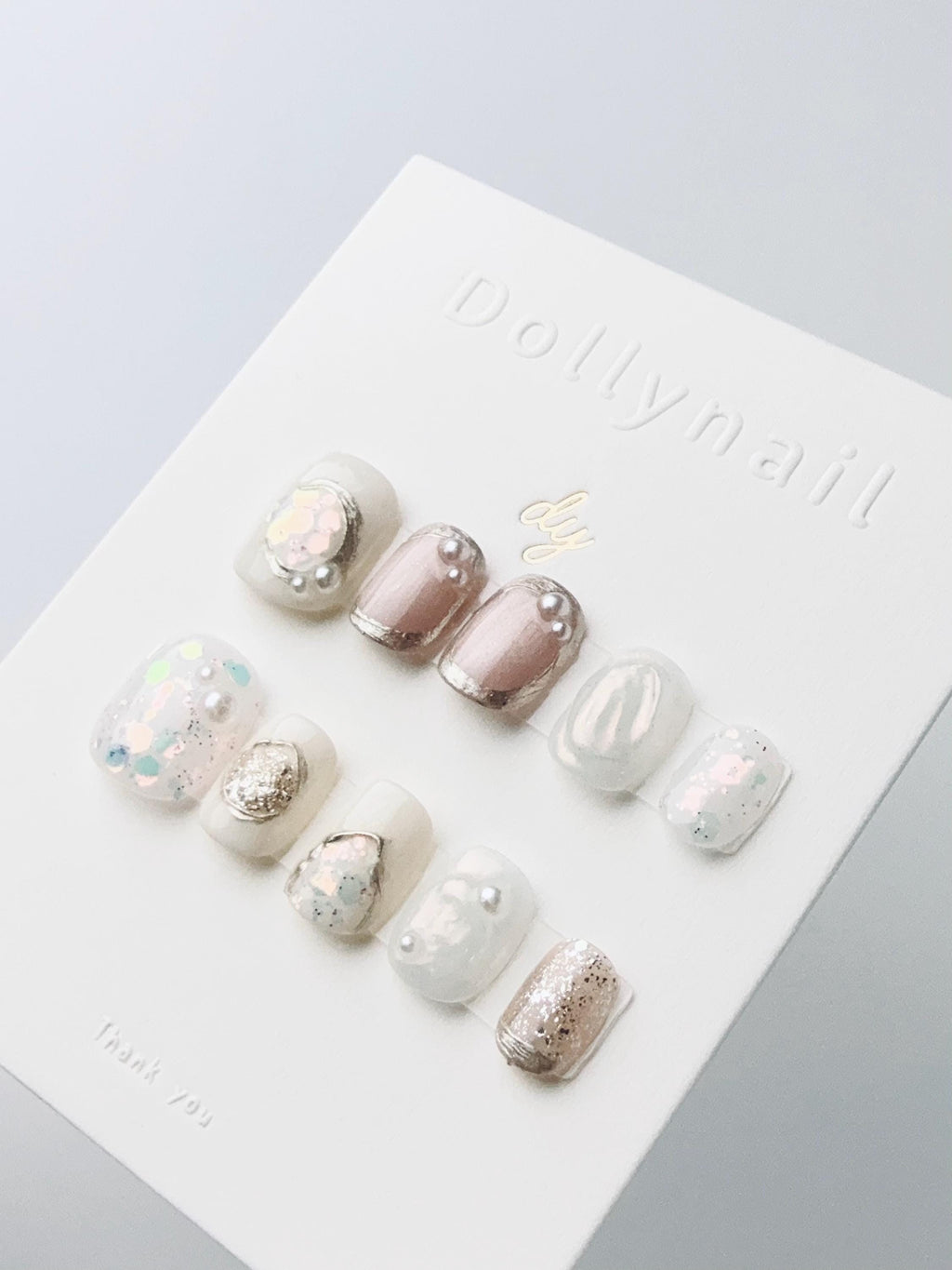 Luxe Veil in Pearl Dust | Press on nails
