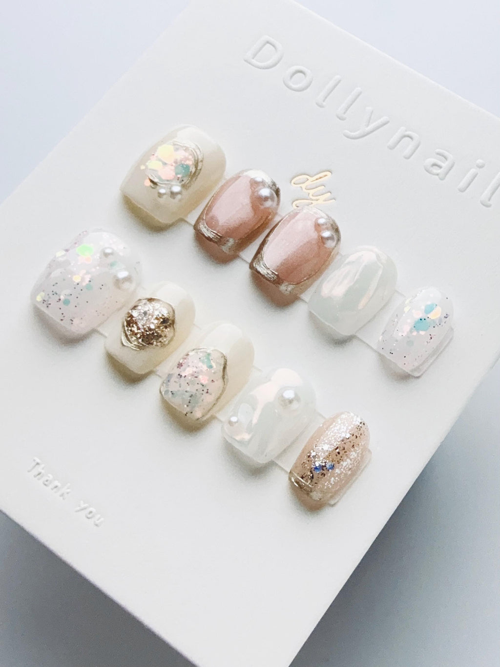 Luxe Veil in Pearl Dust | Press on nails