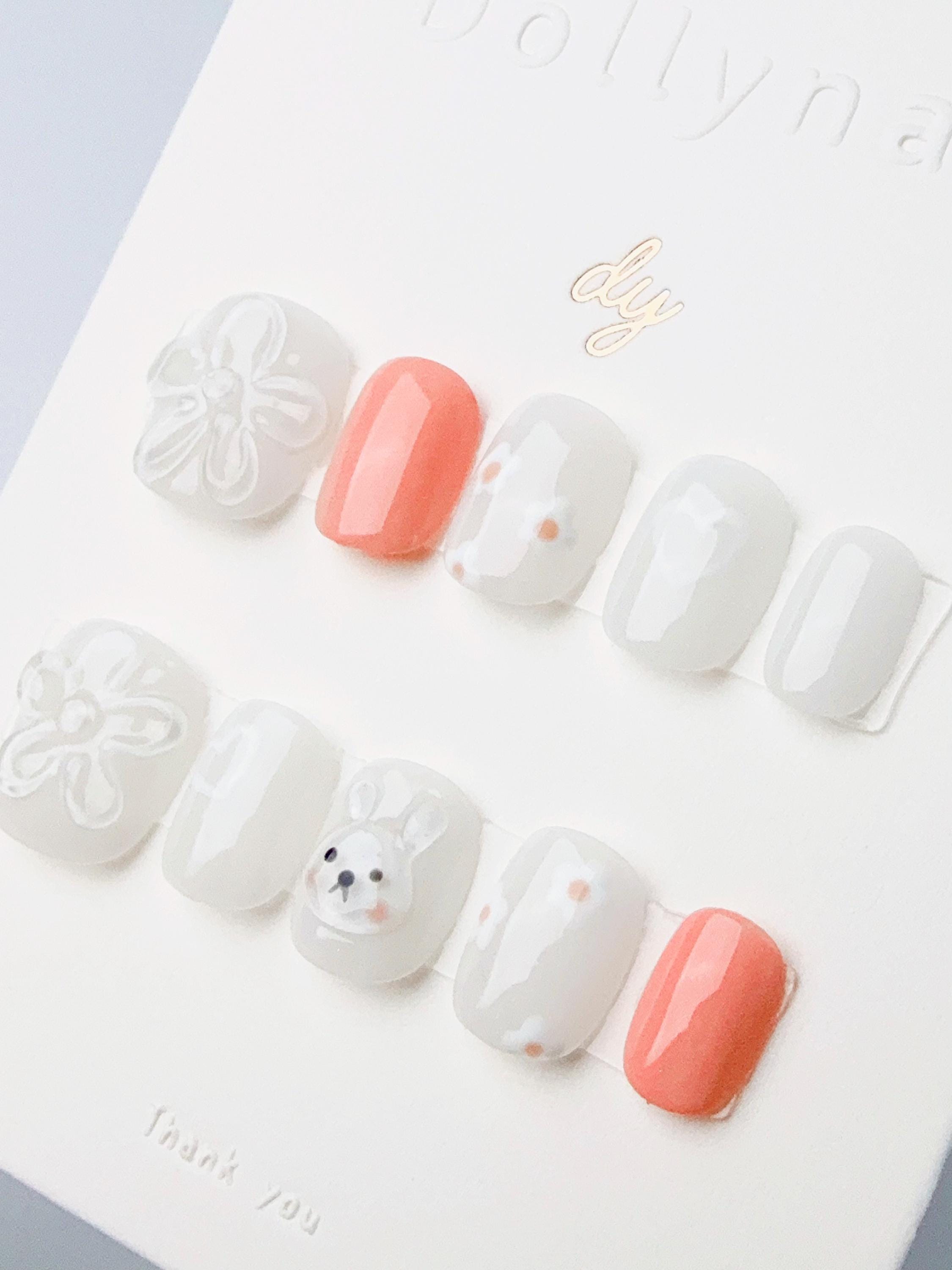 White Flower Rabbit | Press on nails
