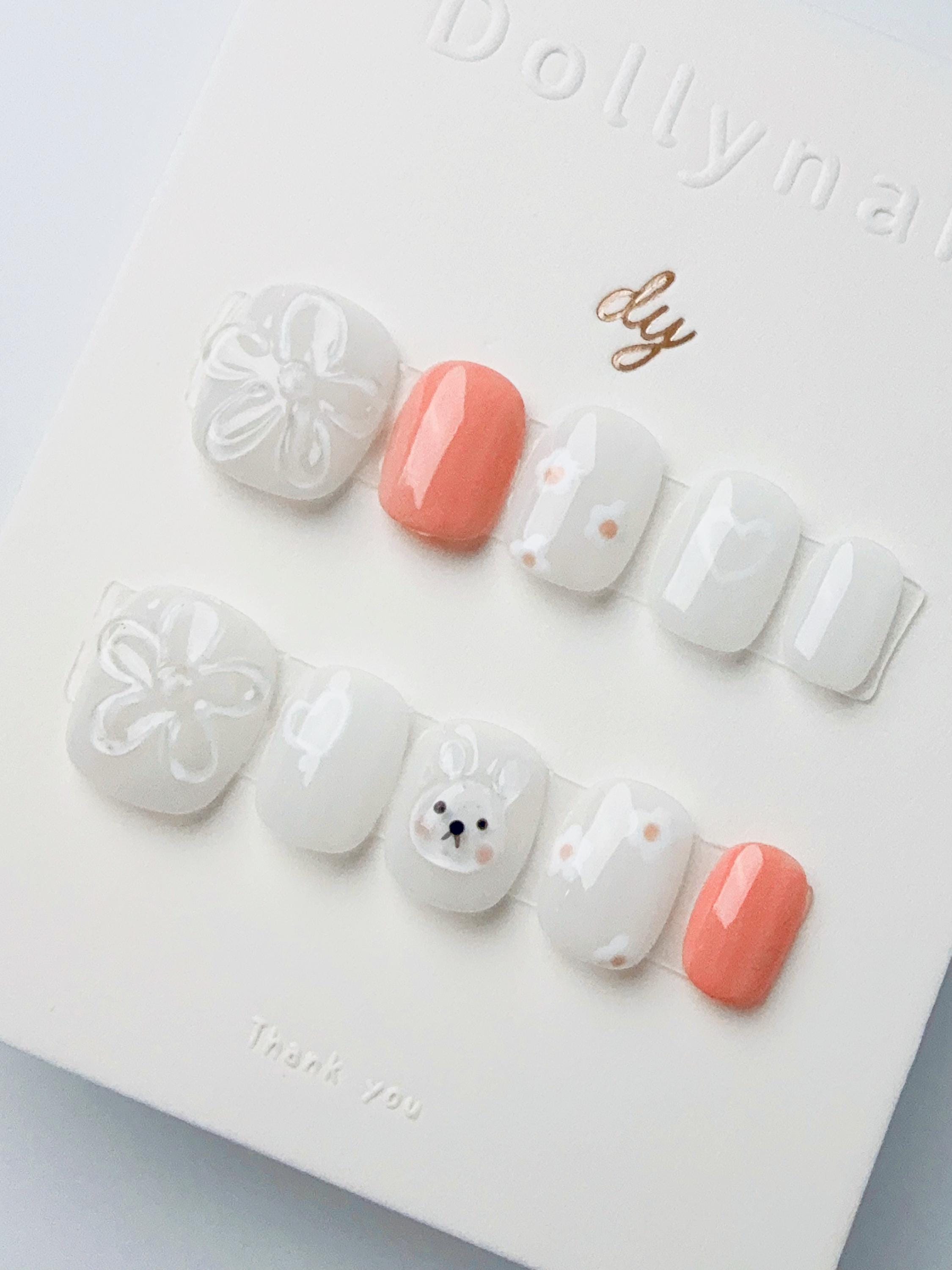 White Flower Rabbit | Press on nails