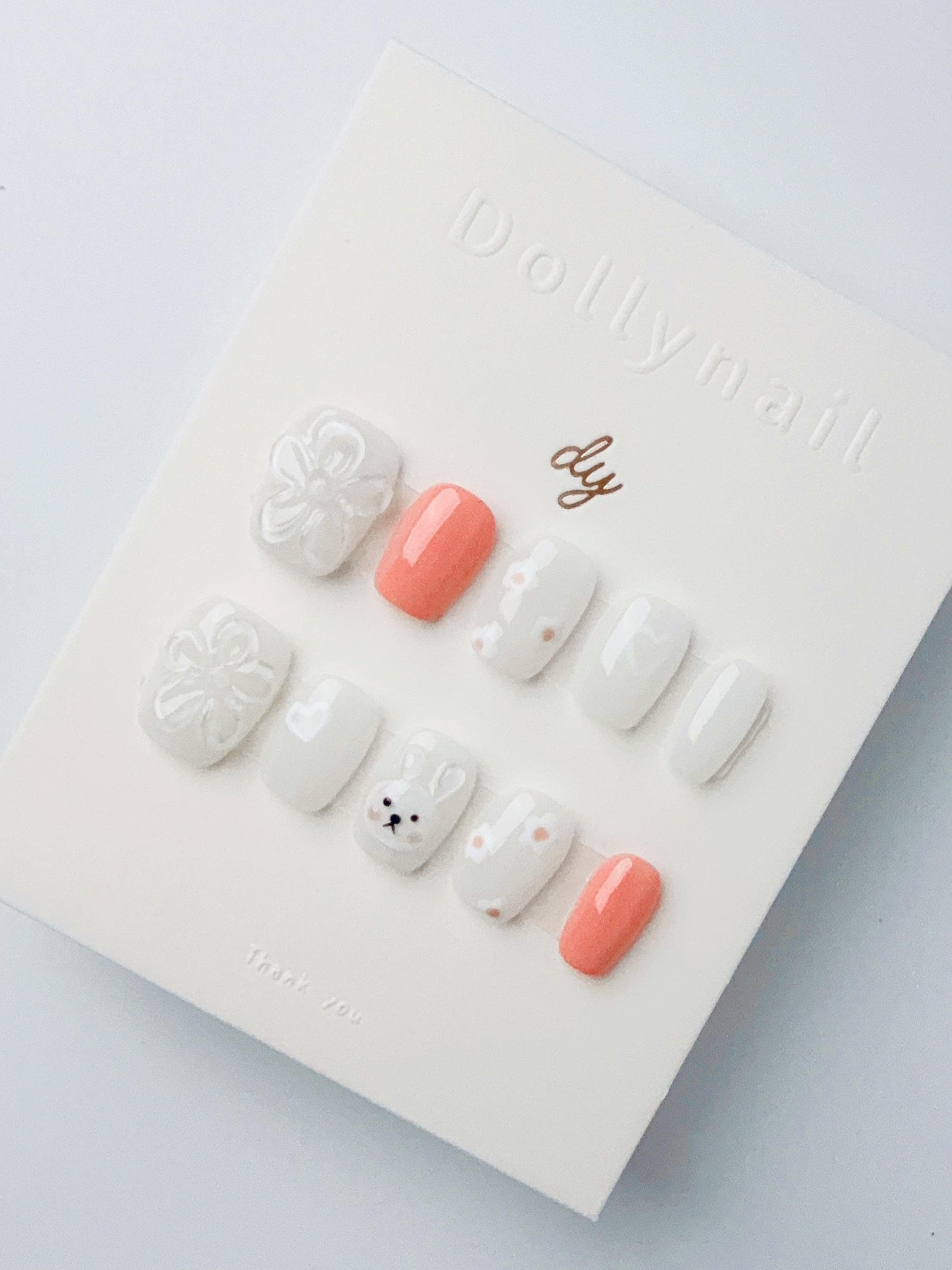 White Flower Rabbit | Press on nails