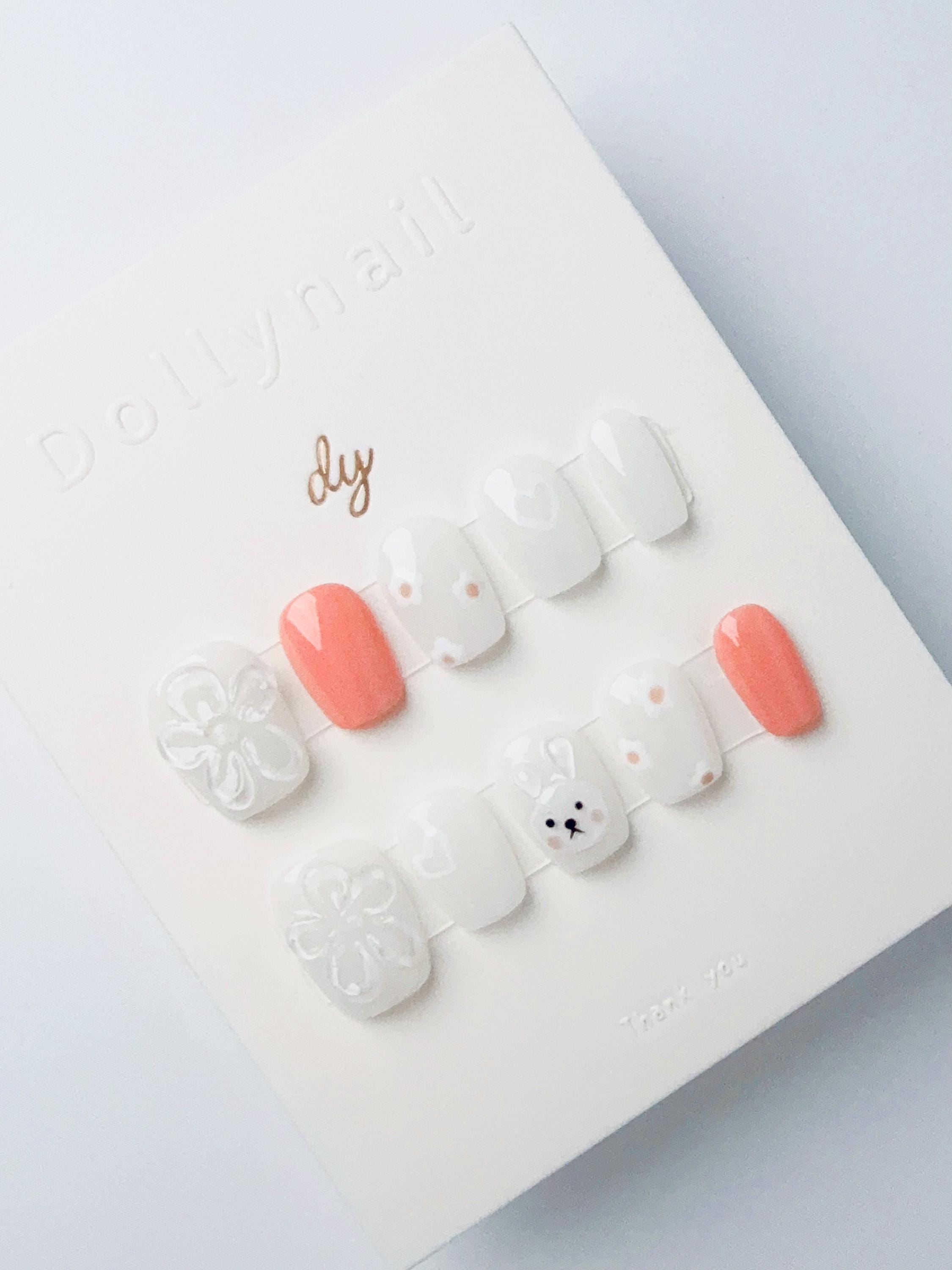 White Flower Rabbit | Press on nails
