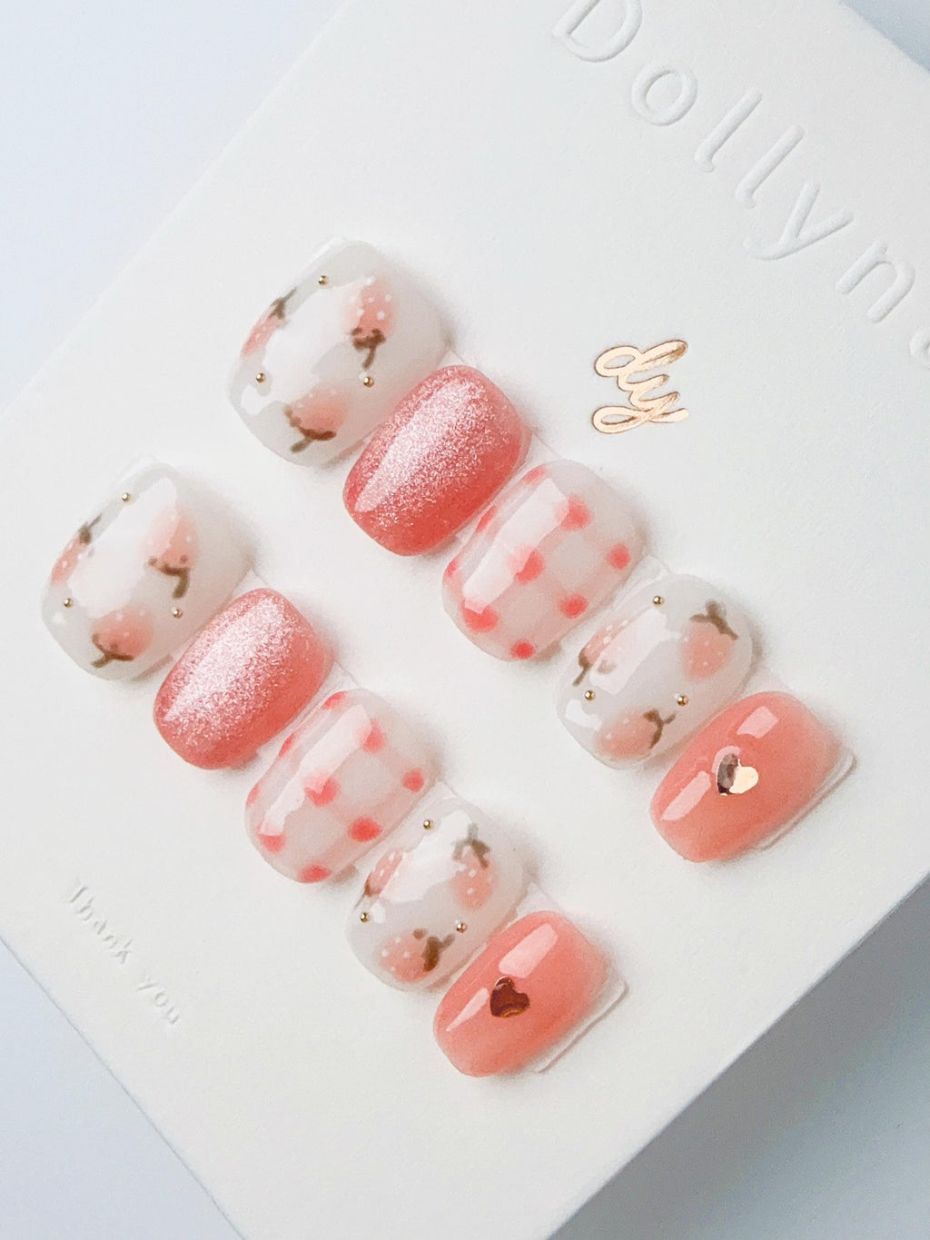 Strawberry Cat's Eye | Press on nails