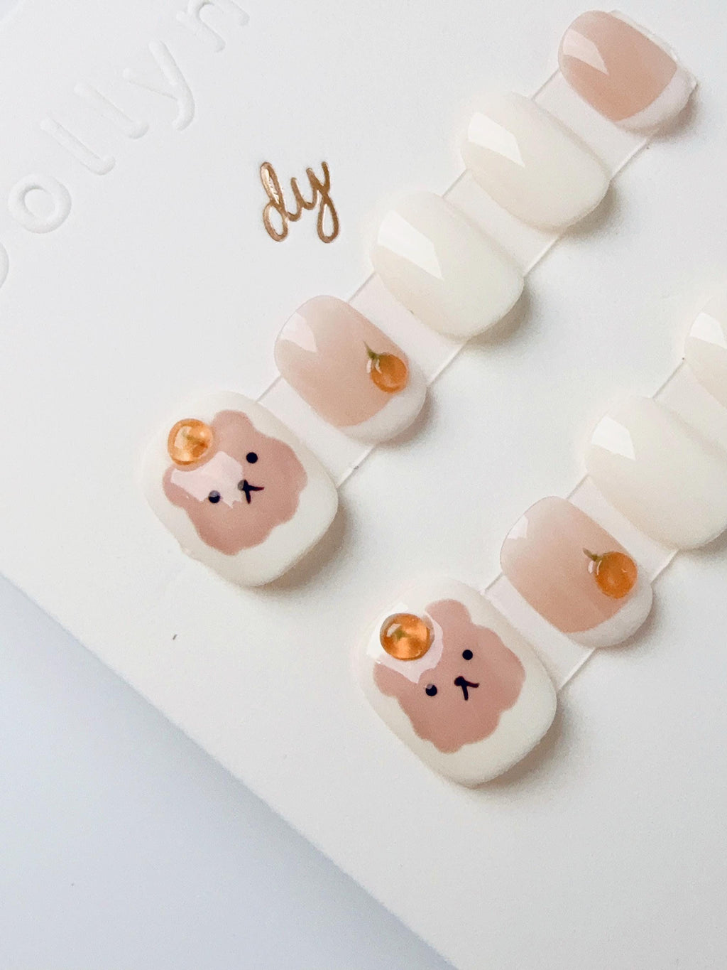 Orange Cream Bear | Press on nails
