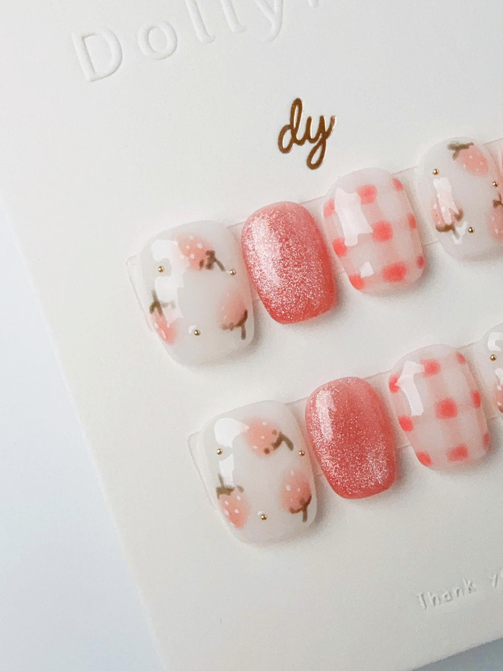 Strawberry Cat's Eye | Press on nails