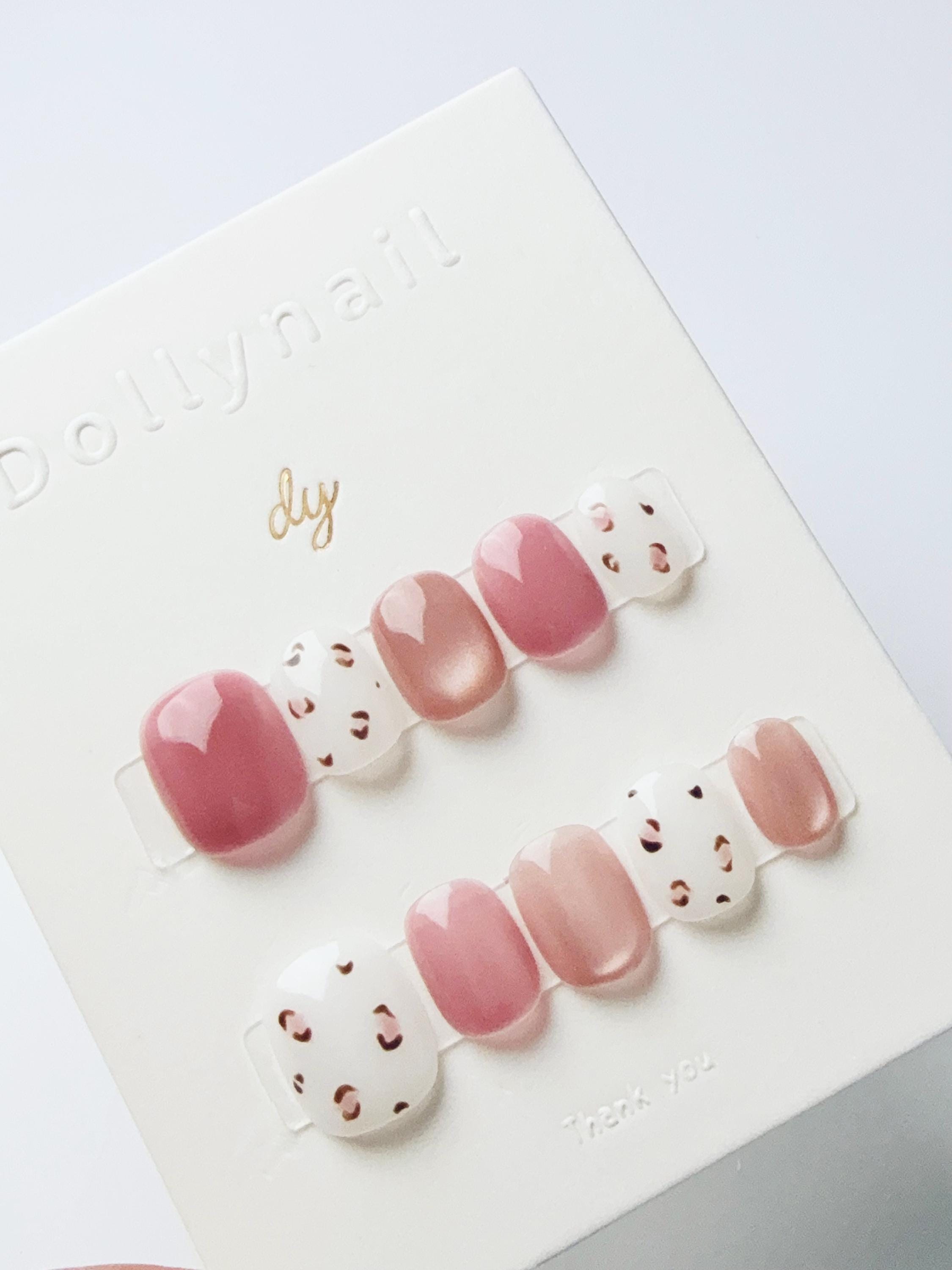 Milky Leopard Cat Eye | Press on nails