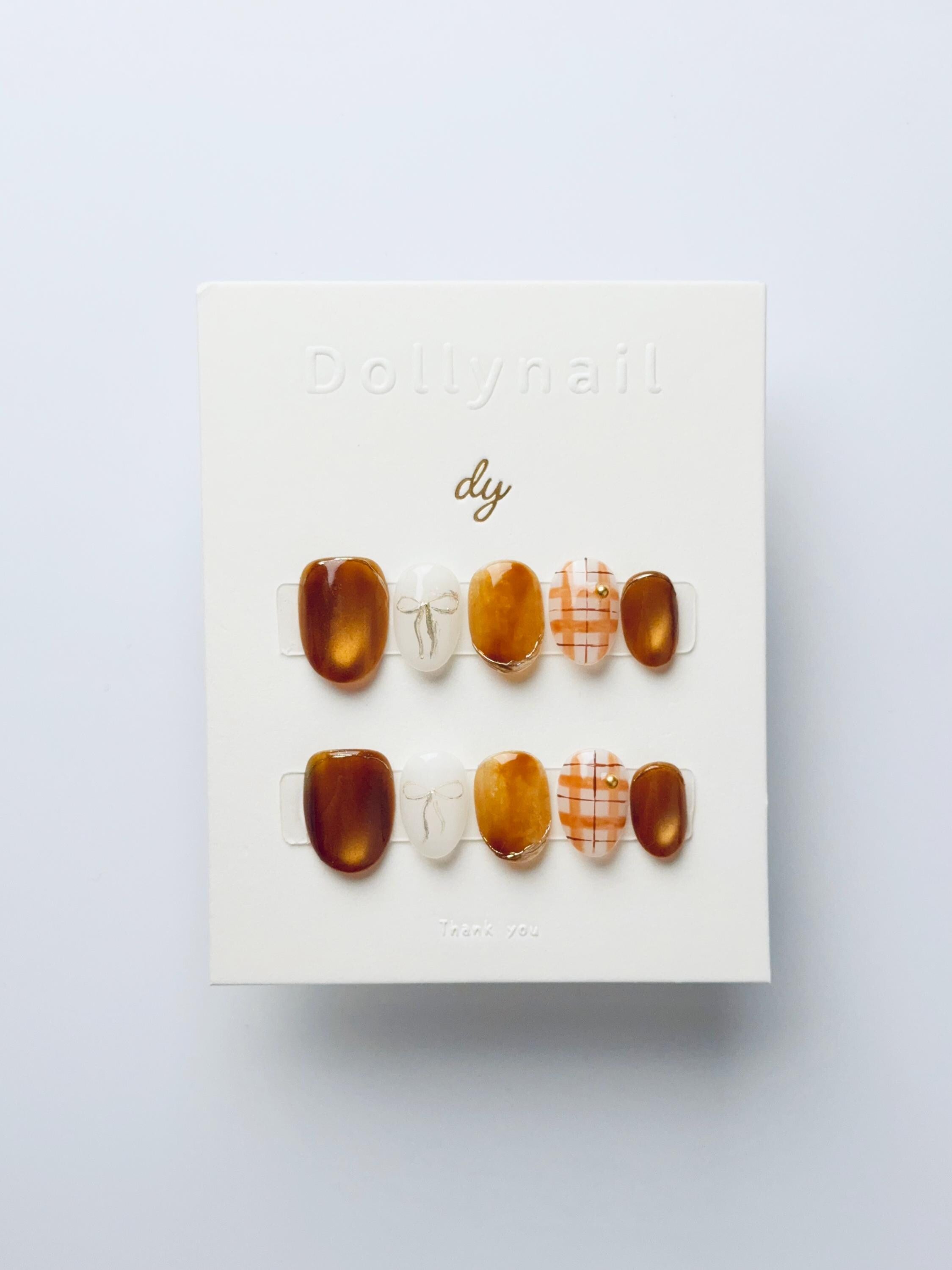 Chestnut Ribbon Check | Press on nails