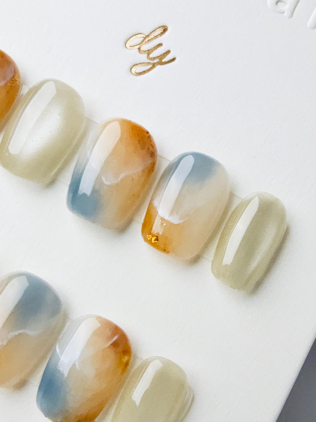 Lime Glass Dew | Press on nails