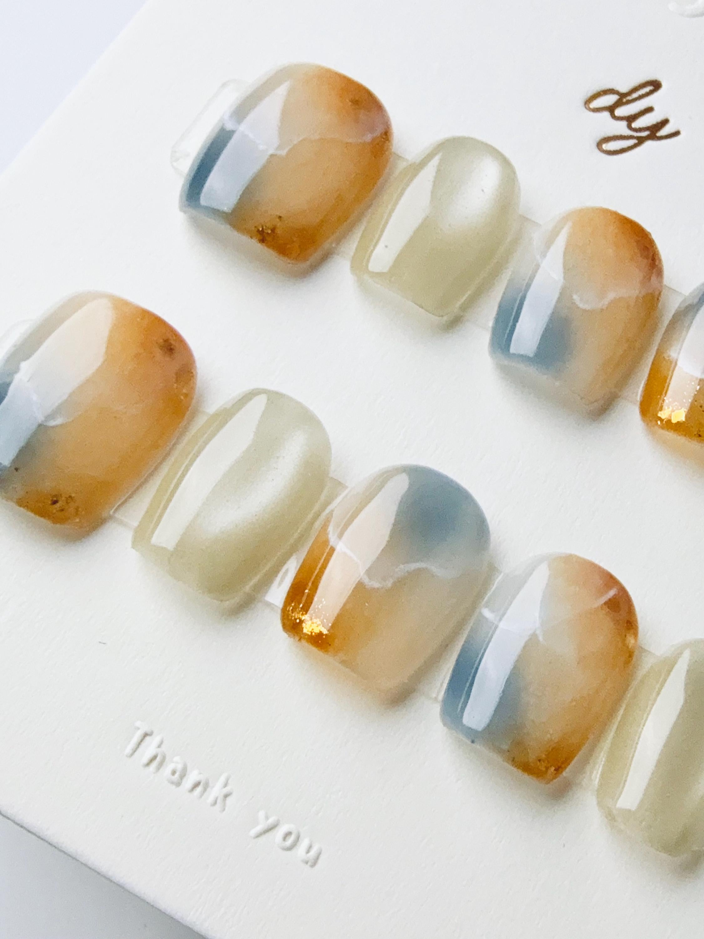 Lime Glass Dew | Press on nails