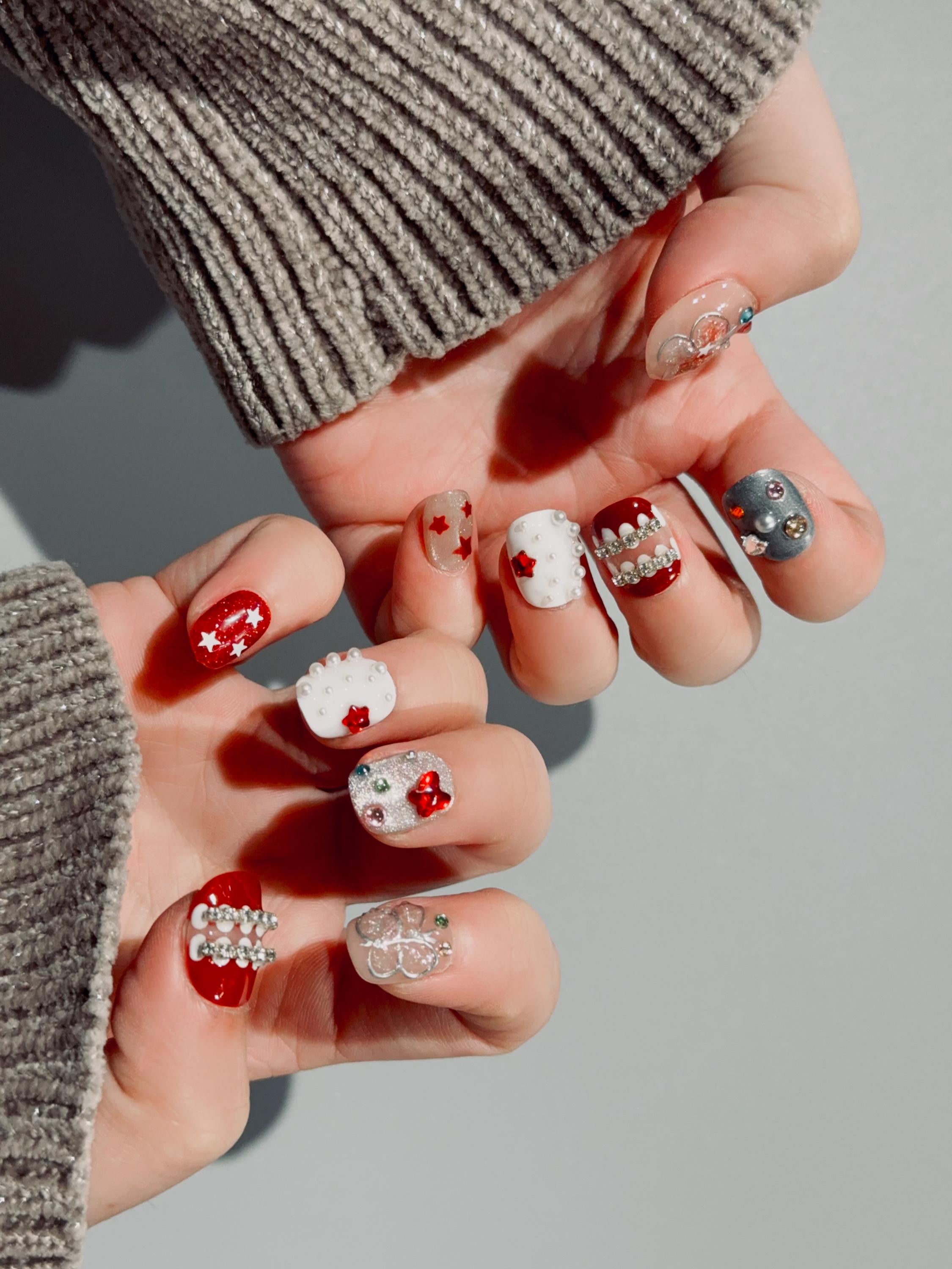 Crimson Star Butterfly | Press on nails