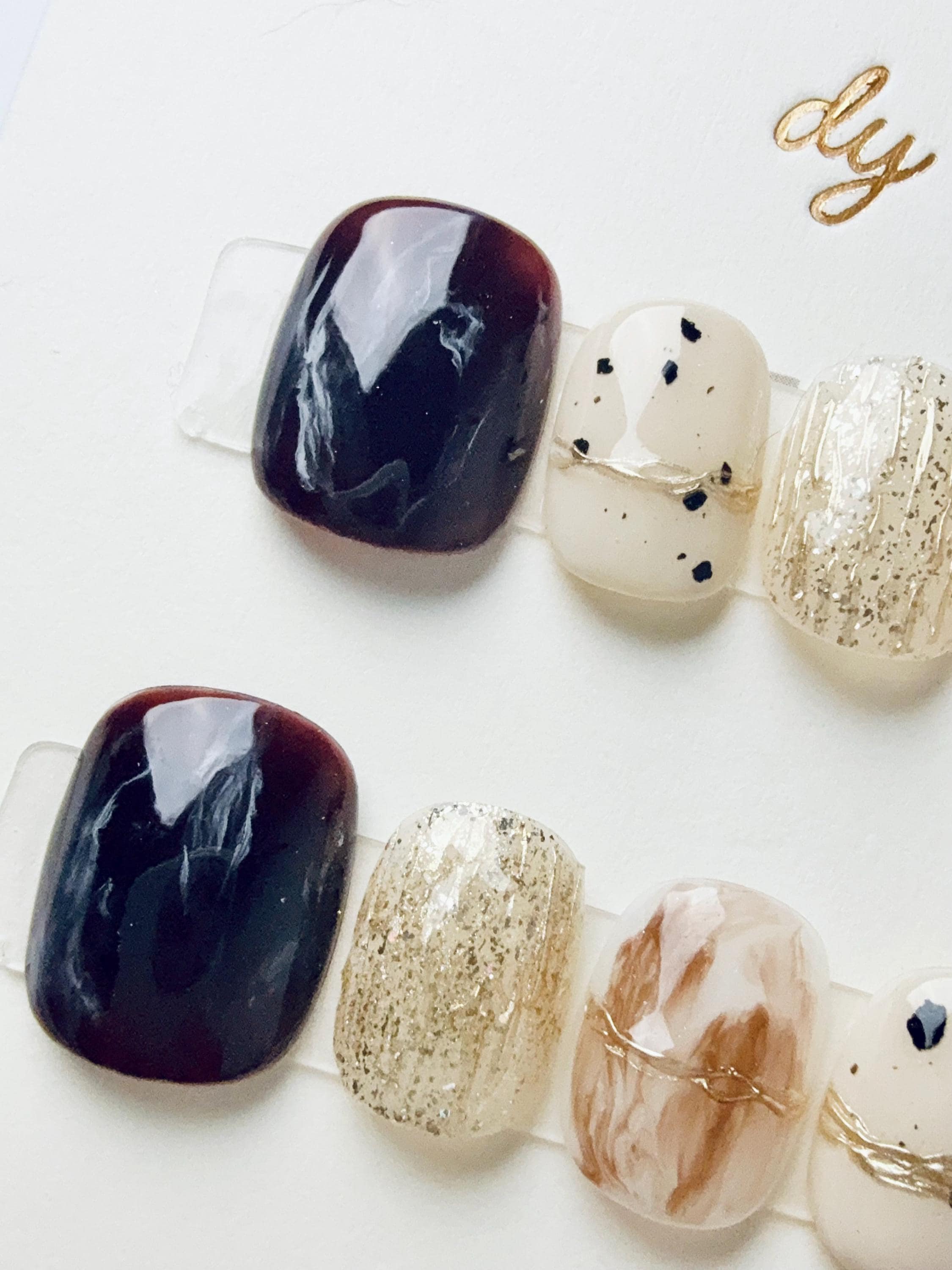 Hazel Gold Melt | Press on nails